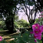 La Claverie Oda ve Kahvaltı