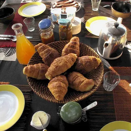 Bed & Breakfast La Claverie Sainte-Radegonde-des-Noyers