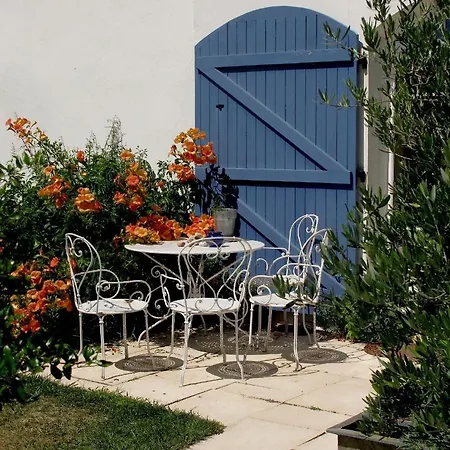 La Claverie Nocleg ze śniadaniem Sainte-Radégonde-des-Noyers