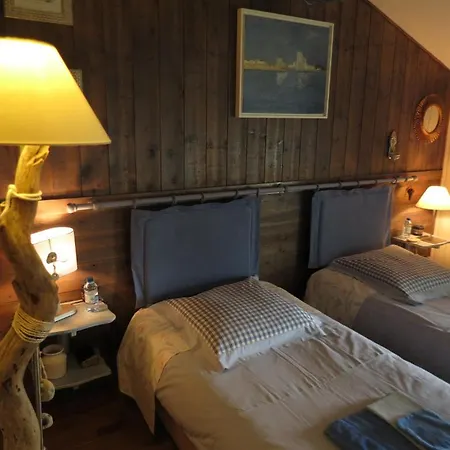 La Claverie Bed & Breakfast Sainte-Radegonde-des-Noyers