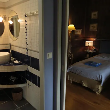 La Claverie Bed & Breakfast *